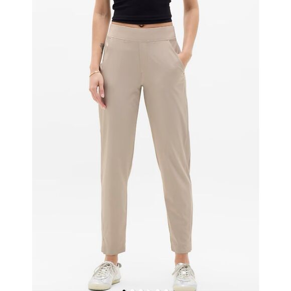 Athleta Brooklyn Mid Rise Ankle Pants. Beige. Size 4. - Picture 1 of 10